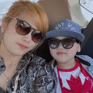 Meet your Posher, Tina